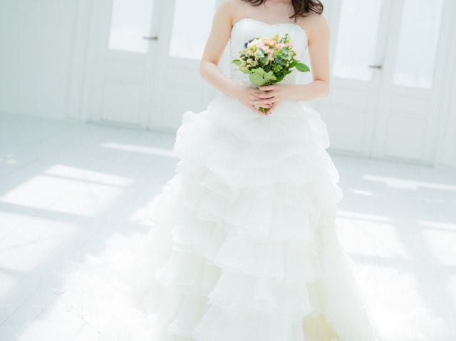 滋賀県大津市の結婚式場 NIHOならウェディングドレスも豊富に取り揃えております
