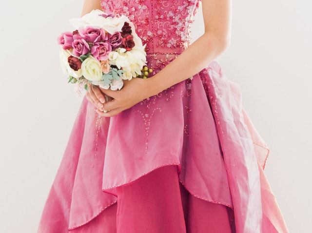 滋賀県大津市の結婚式場 NIHOならカラードレスも豊富に取り揃えております